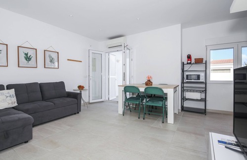 Cala Blanca House | Vacation Home "Villa Izarenar" with Private Pool