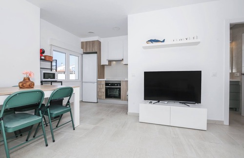 Cala Blanca House | Vacation Home "Villa Izarenar" with Private Pool