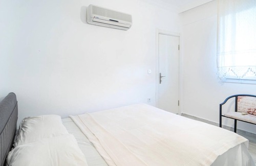 Fethiye City Center Apartment | Vacation Flat 5 min to Calis Beach in Fethiye