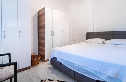 Fethiye City Center Apartment | Vacation Flat 5 min to Calis Beach in Fethiye