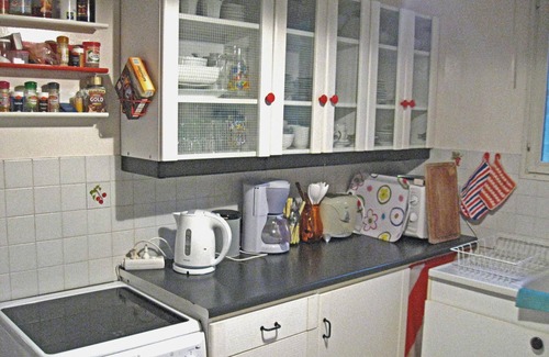 Saint-Saturnin-les-Apt House | Vacation Home "Zypresse" - Relax in with a large, enclosed parklike garden.
