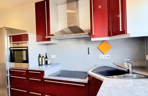 Bendorf House | Vacation home Antiquarius - Holiday home, shower, WC