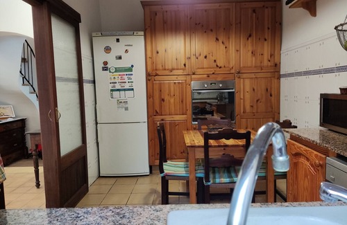 Porto Cristo House | Vacation Home "Can Marinero" with Private Garden, Balcony & Wi-Fi