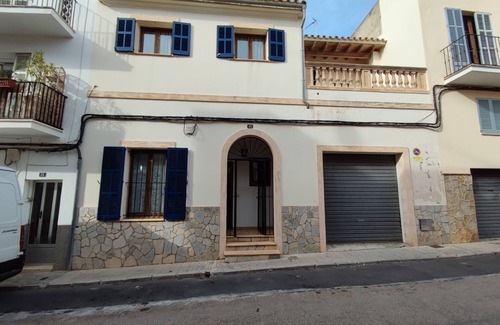 Porto Cristo House | Vacation Home "Can Marinero" with Private Garden, Balcony & Wi-Fi
