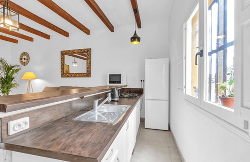 Guimar House | Vacation Home 'CASA 6' with Shared Terrace, Shared Garden and Wi-Fi