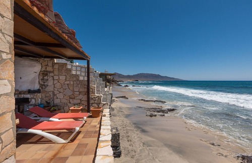 Pajara House | Vacation Home 'Casa Nostra' with Sea View, Terrace & Wi-Fi