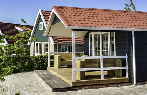 Bant House | Vacation home Eigen Wijze in Bant - 4 persons, 2 bedrooms