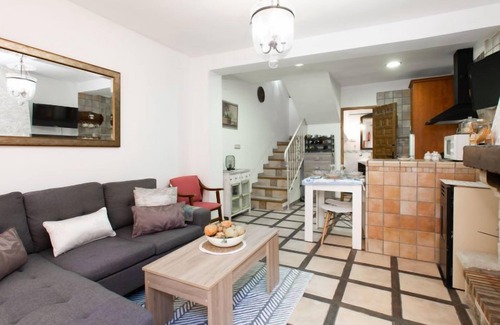 Niguelas House | Vacation home Elvira by Interhome