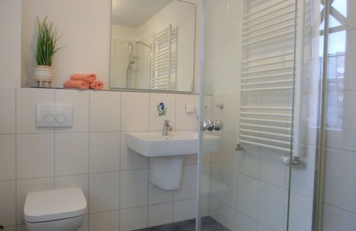 Seeheilbad Graal-Muritz House | Vacation home FH17b - Holiday home for 6 pers. with fireplace and terrace