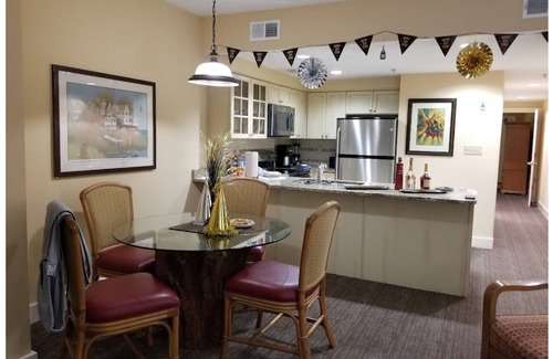 Northeast Virginia Beach Resort | Vacation home for a family