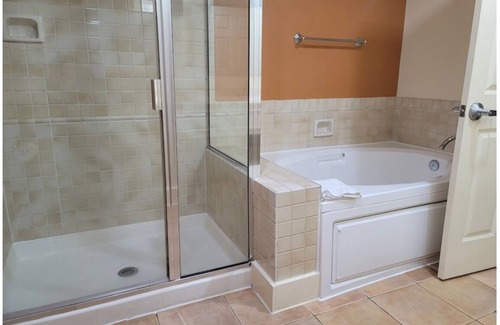 Northeast Virginia Beach Resort | Vacation home for a family