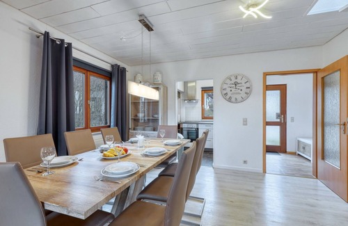 Reimboldshausen House | Vacation home for 7 guests with 102m² in Kirchheim (162395)