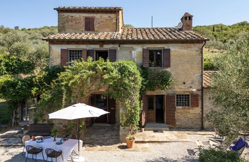 Pergo House | Vacation home for 8 guests with 250m² in Cortona (273277)