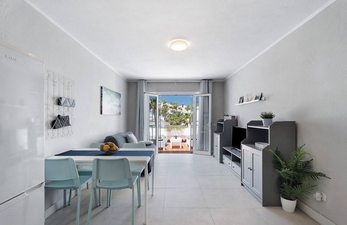 Costa Adeje Apartment | Vacation Home "Holiday Valley Blue Ocean B2" with Sea View, Shared Pool & Wi-Fi