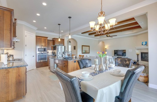 Redding House | Vacation home just 3 minutes to Sacramento River