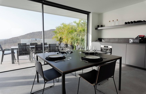 Costa Adeje House | Vacation Home 'Kai Torviscas' with Sea View, Wi-Fi and Air Conditioning