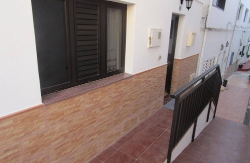 Arrieta House | Vacation Home 'La Casita Villalba' with Sea View, Private Terrace and Wi-Fi