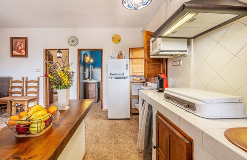 Orgiva House | Vacation Home "La Terrera" with Mountain View, Private Pool & Wi-Fi