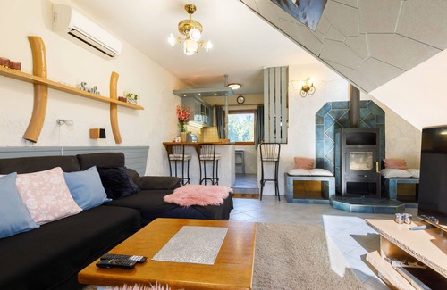 Balatonboglar House | Vacation home Lupo by Interhome