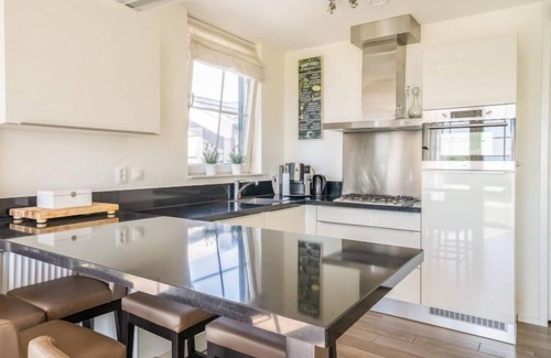 Uitdam House | Vacation home Munt 4 by Interhome