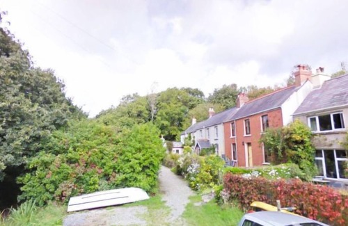 Llangwm House | Vacation home Narber in Haverfordwest - 2 persons, 1 bedrooms