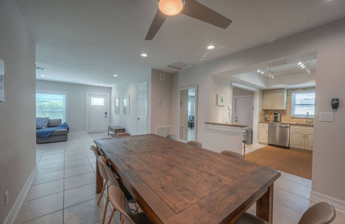 Naples Park Cottage | Vacation Home Near the Beach!