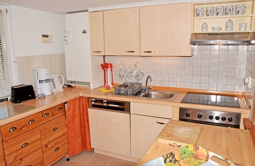 Gross Zicker Apartment | Vacation home with thatched roof and quiet location