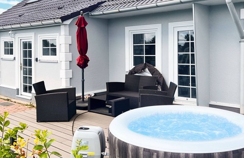 Luetow House | Vacation homes island Usedom house Milo 5 -view of the Achterwasser- sauna, whirlpool