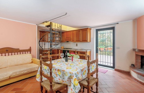 Castelfranco Piandisco Other | Vacation apartment 'La Chiocciola' with shared pool, shared terrace and WLAN