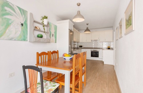 Puerto del Rosario Apartment | Vacation 'Nomad Retreat' with Private Terrace, Private Garden and Wi-Fi
