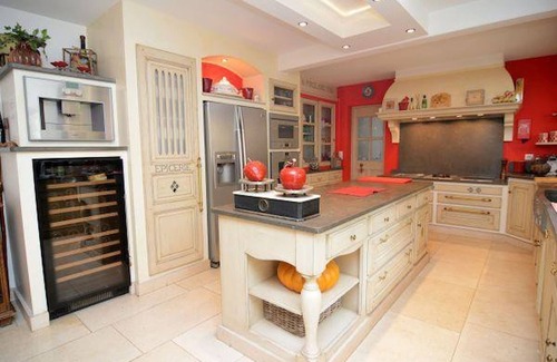 Orgon Villa | Vacation rental house with pool ORGON LS1-57