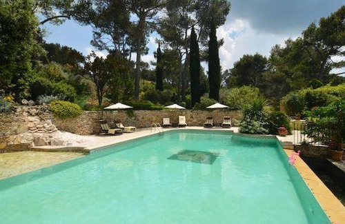Orgon Villa | Vacation rental house with pool ORGON LS1-57