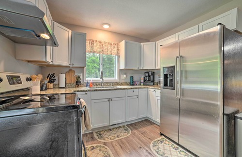 Markey Township House | Vacation Rental In-Between Houghton & Higgins Lake