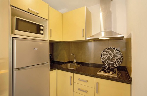 Mogan Apartment | Vacation Studio 'El Granero Paraiso Del Molinero' with Sea View, Wi-Fi and Air Conditioning