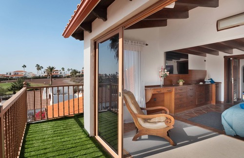San Miguel de Abona Villa | Vacation Villa 'Lola Sunset Place' with Sea View, Heated Pool and Air Conditioning