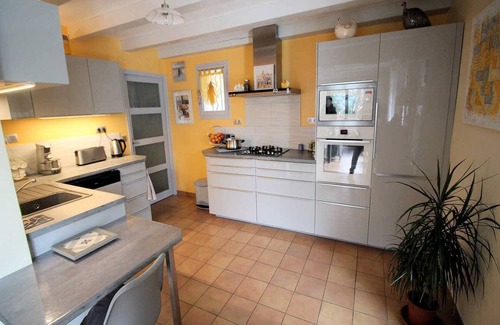 Bagnols-sur-Ceze House | Vacation villa in Bagnols-sur-Cèze, Gard, private pool, pool house, pets allowed (1).