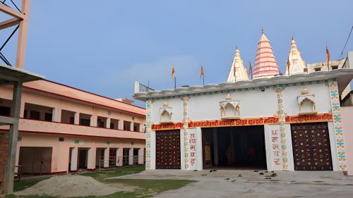Misrikh House | Vagishanand Swami Hariharanand Ashram