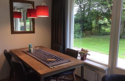 Oostvoorne Apartment | Vakantiehuisje vlakbij de duinen