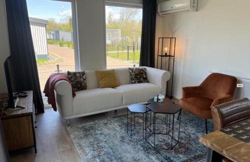Scherpenisse Ski Chalet | Vakantiepark de Zeeuwse Parel - Parkzicht