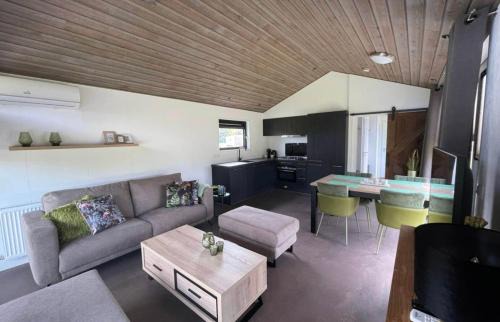 Scherpenisse Ski Chalet | Vakantiepark de Zeeuwse Parel - de Parel