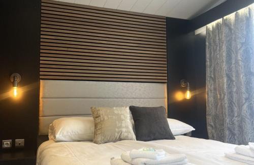 Scherpenisse Ski Chalet | Vakantiepark de Zeeuwse Parel - Hotel Chalet