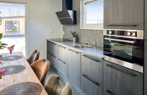 Scherpenisse House | Vakantiepark de Zeeuwse Parel