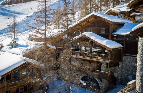 Val-d'Isere Ski Chalet | Val d’Isère - Extraordinaire Chalet Montana avec piscine sur la piste Olympique de Belevarde.