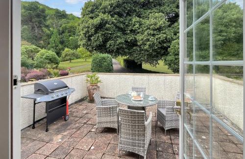Porlock House | Vale View Apartment