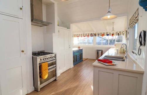 Thorpeness Cottage | VALETTA, THORPENESS, pet friendly in Thorpeness