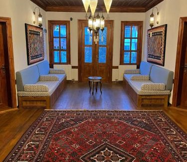 Taraklı Hotel | Valide Sultan Konağı TARAKLI
