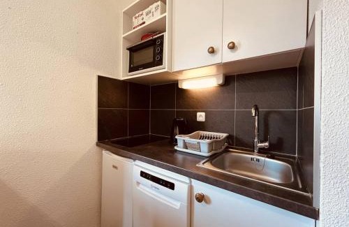 Vallandry Apartment | Vallandry: Apt 2 pièces 34m², 4 pers, proche pistes et centre, casier à skis - FR-1-757-118