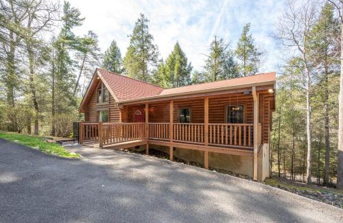 Gatlinburg - Pigeon Forge Ski Chalet | Valley Dream:3 bdrm 3bath, Specials, Free Tickets, One level(no stairs)