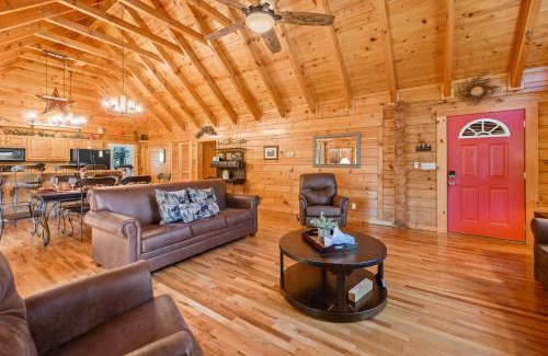Gatlinburg - Pigeon Forge Ski Chalet | Valley Dream:3 bdrm 3bath, Specials, Free Tickets, One level(no stairs)