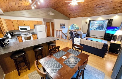 Carrabassett Valley House | Valley Home with Game Room, Walking Distance to Narrow Gauge Trails & Restaurant